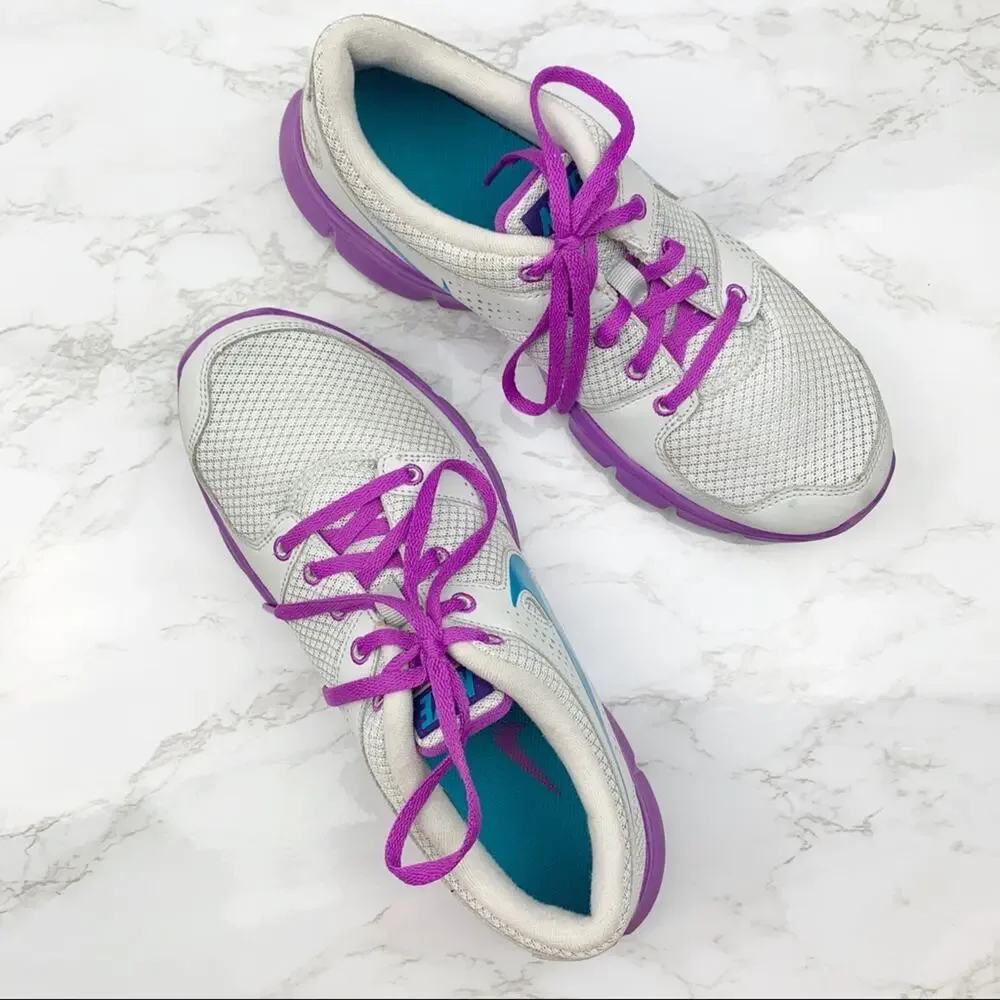 Nike Sneakers Size 8.5